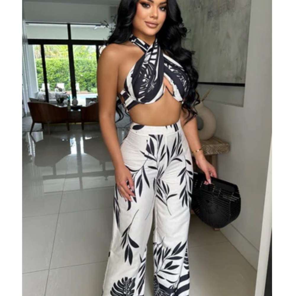 Black and White Leaf Print Jumpsuit